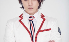 娱乐吃瓜尹正是谁啊,他是如何成为娱乐圈焦点人物的？